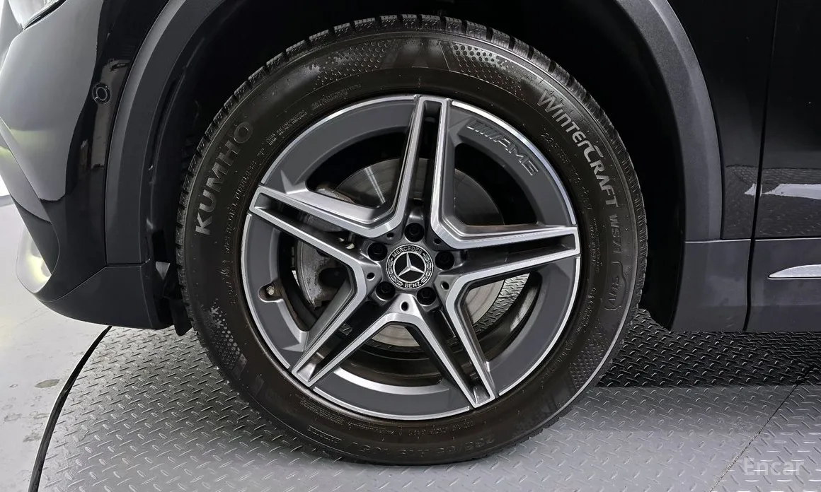 Фото 5 - Mercedes-Benz GLA-Class