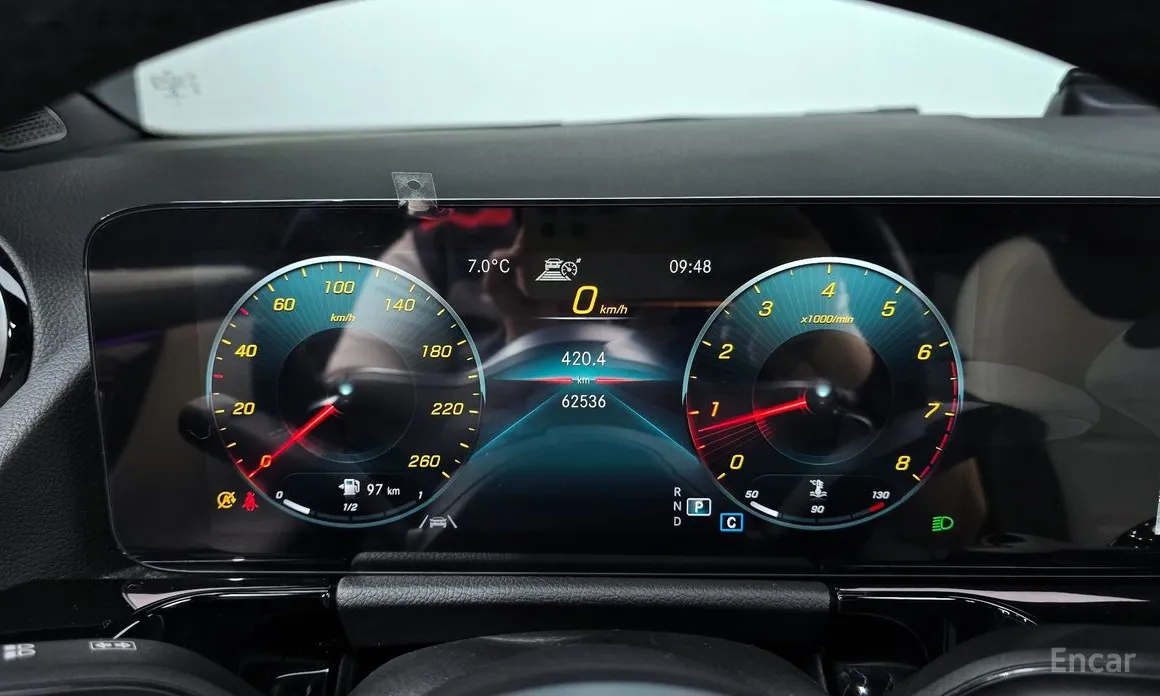 Фото 8 - Mercedes-Benz GLA-Class