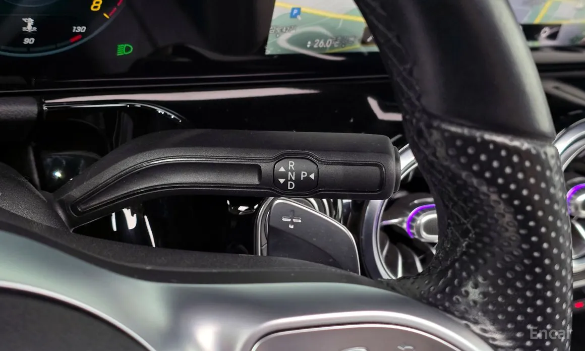 Фото 9 - Mercedes-Benz GLA-Class