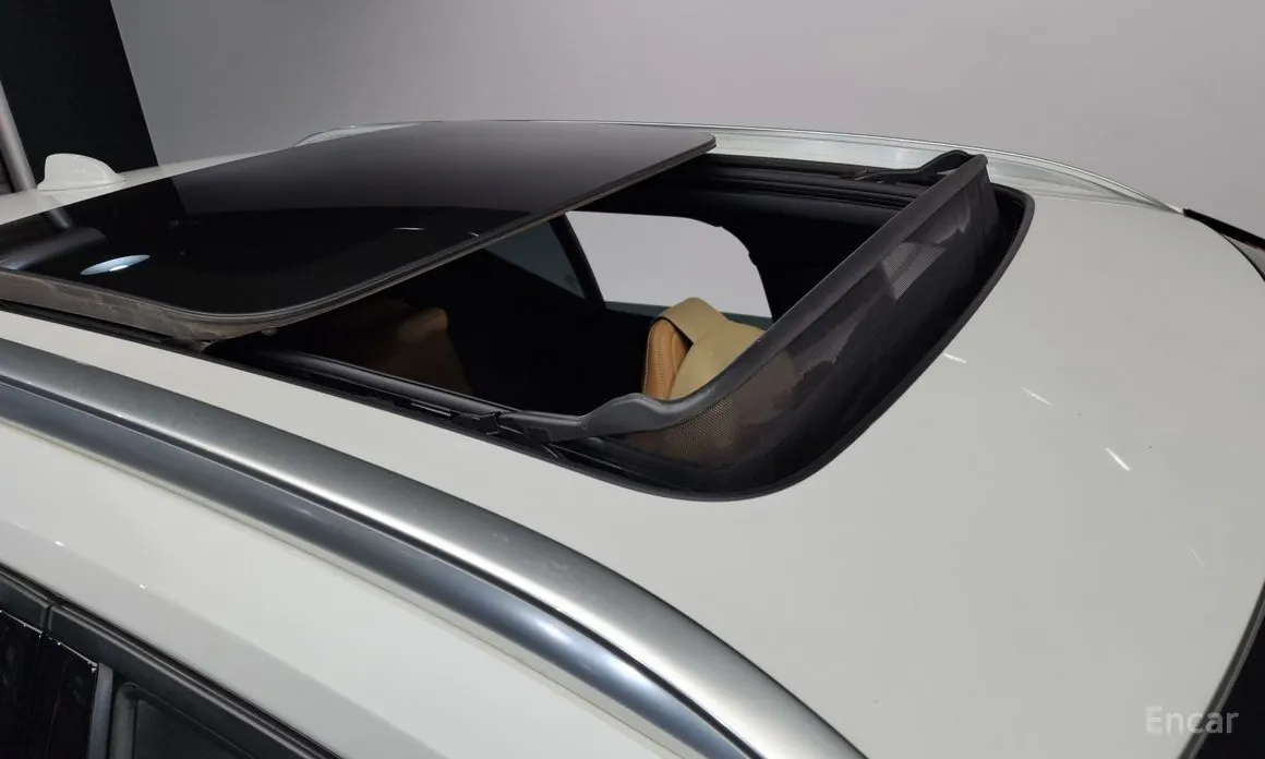 Фото 19 - Volvo XC40