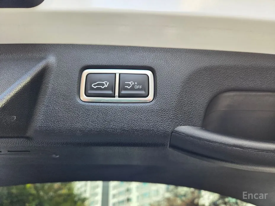 Фото 10 - Kia Sorento