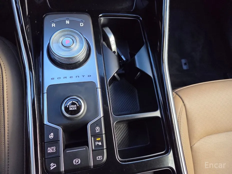 Фото 15 - Kia Sorento