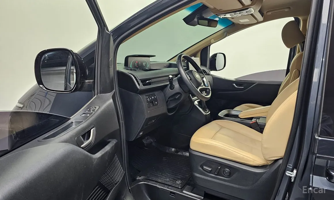 Фото 10 - Hyundai Staria