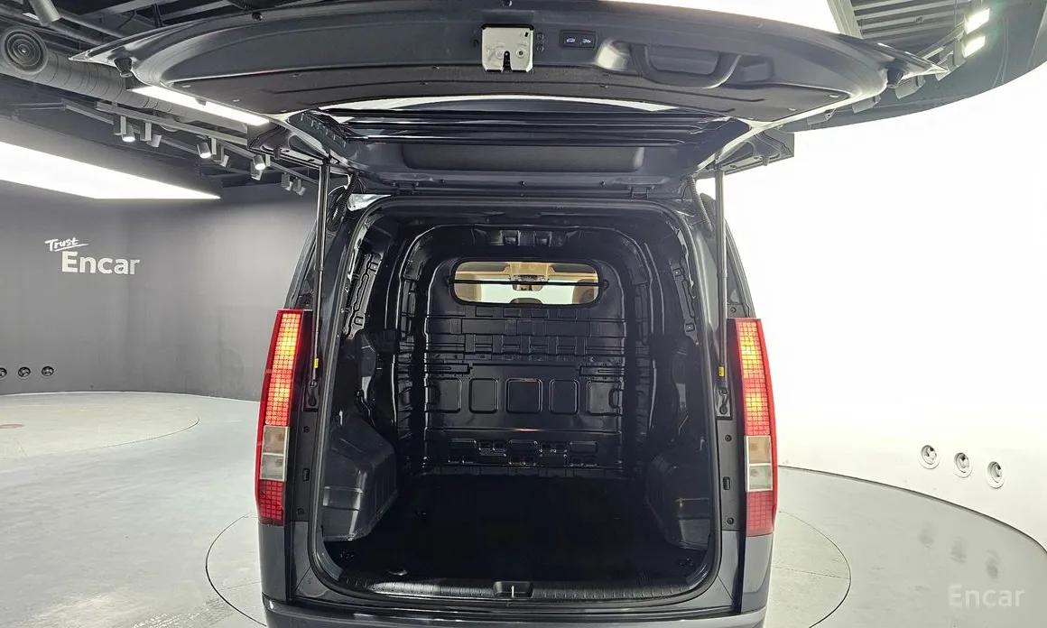 Фото 20 - Hyundai Staria