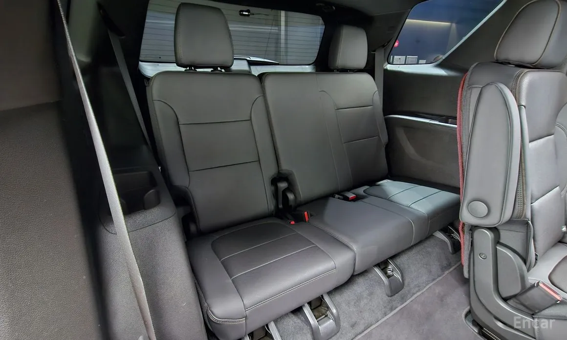 Фото 13 - Chevrolet Traverse