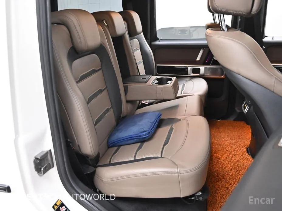 Фото 12 - Mercedes-Benz G-Class