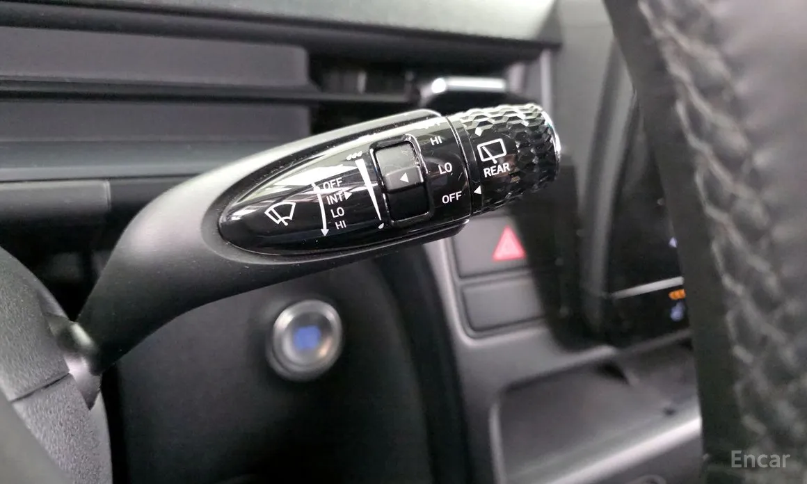 Фото 19 - Hyundai Staria