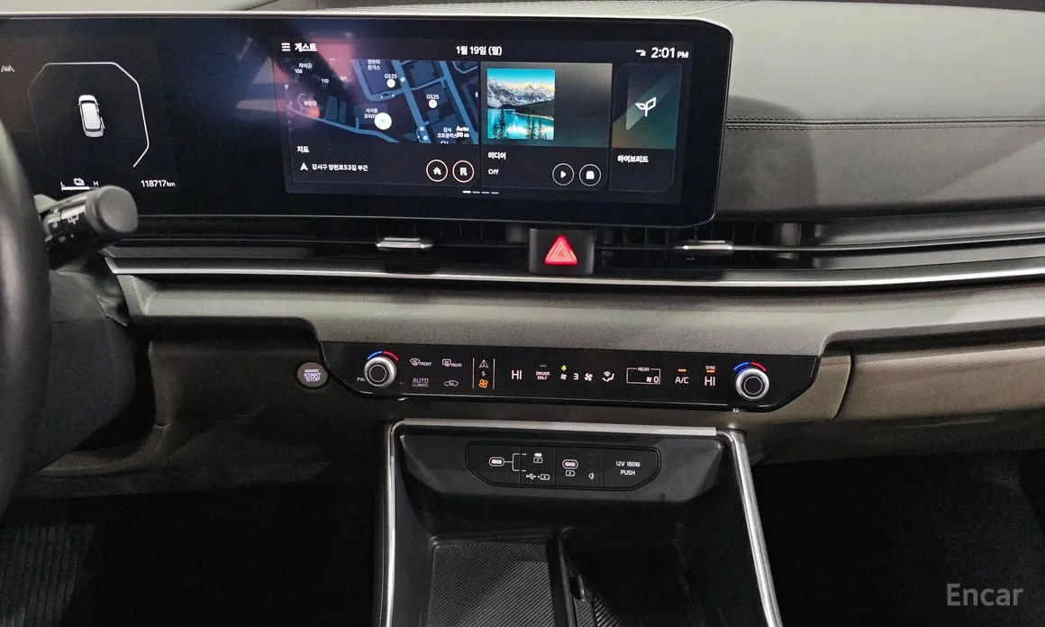 Фото 14 - Kia Carnival