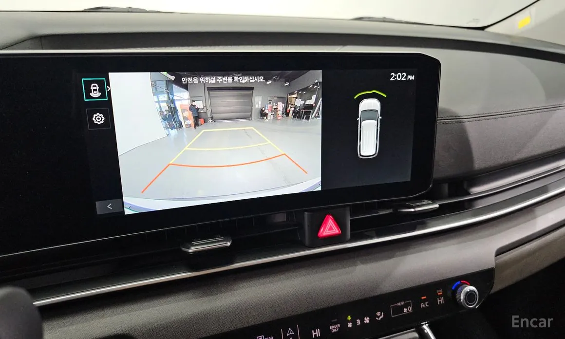 Фото 15 - Kia Carnival