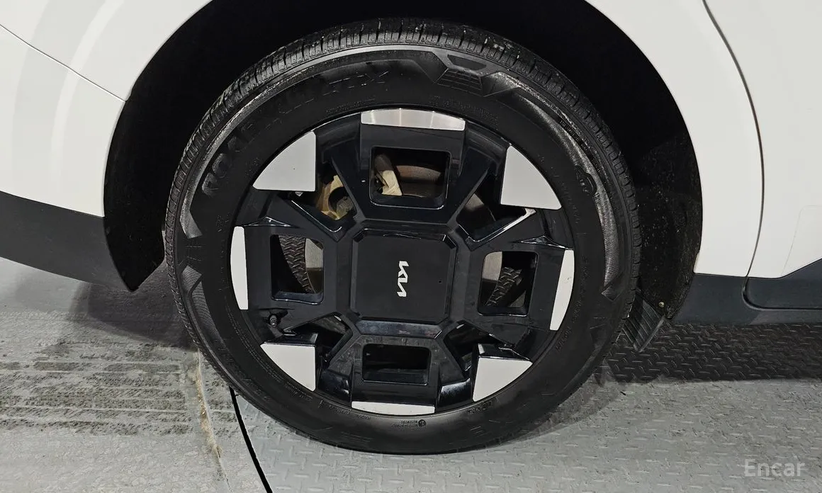 Фото 5 - Kia Carnival