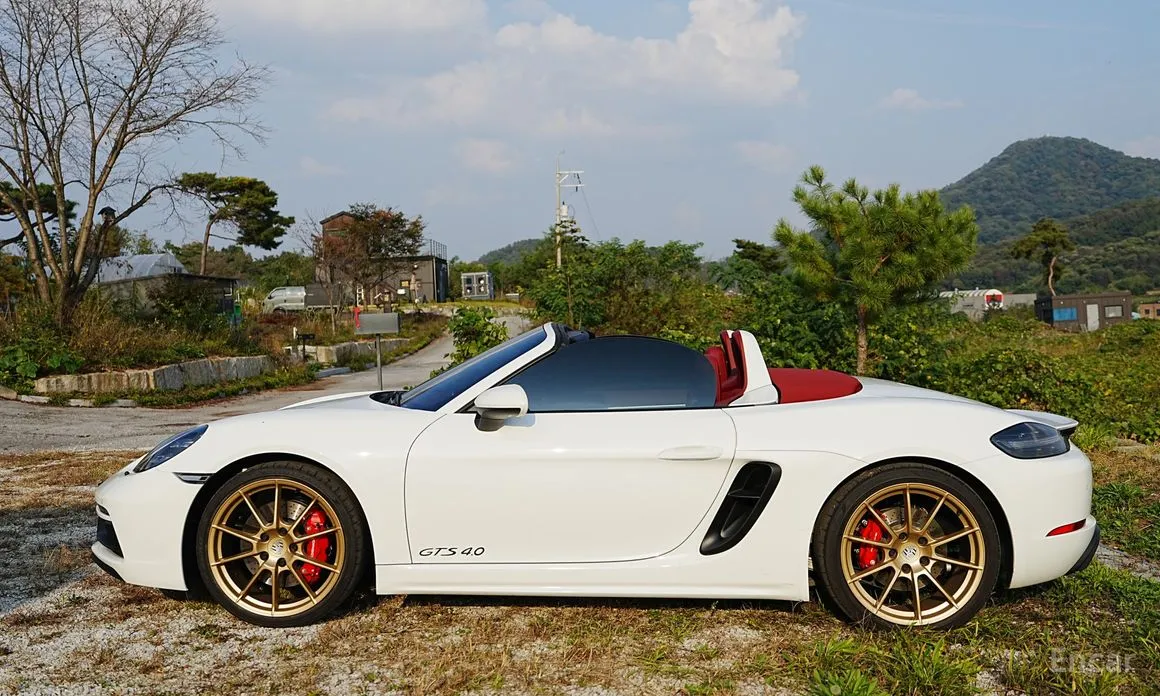 Фото 4 - Porsche 718