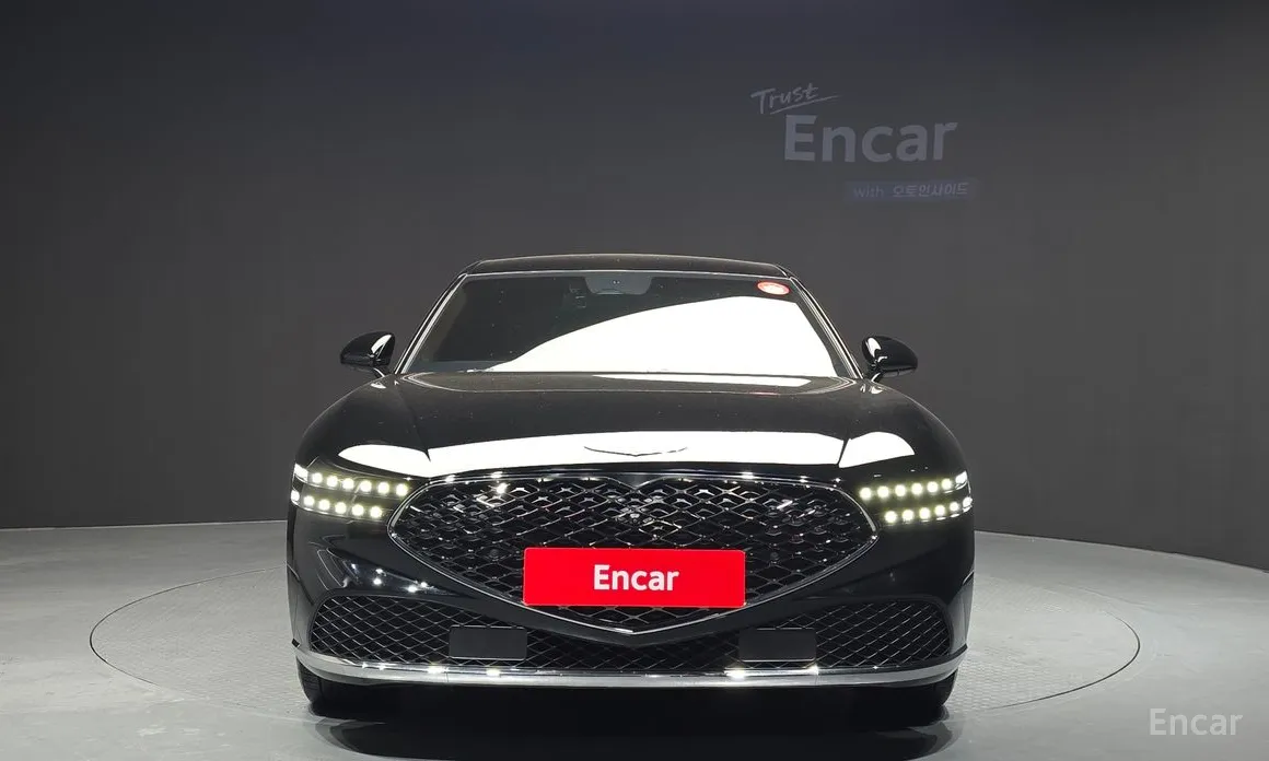 Фото 3 - Genesis G90