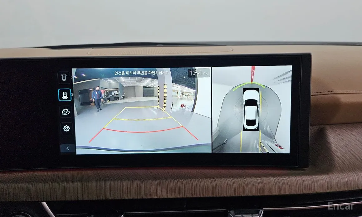 Фото 13 - Hyundai Sonata