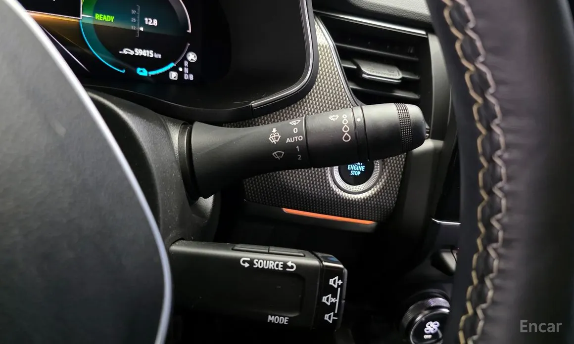 Фото 19 - Renault XM3