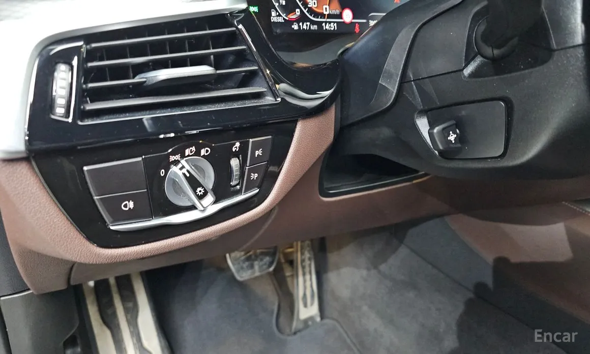 Фото 12 - BMW Gran Turismo