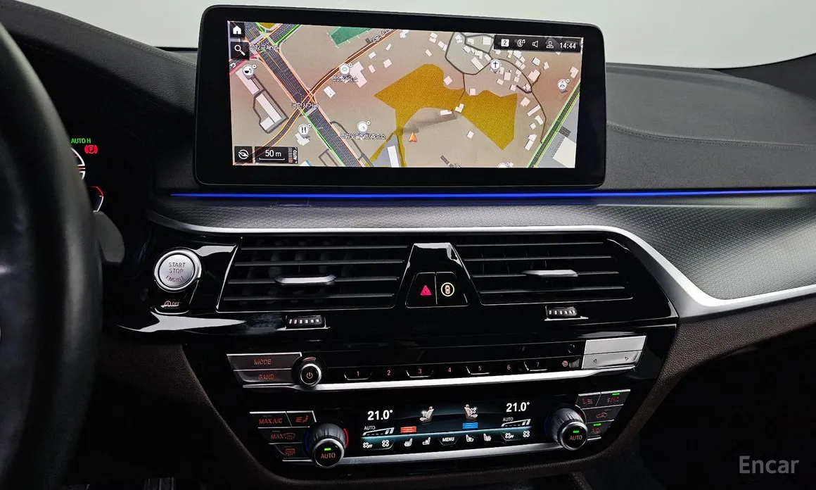 Фото 14 - BMW Gran Turismo