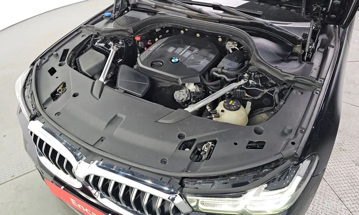 Фото 6 - BMW Gran Turismo