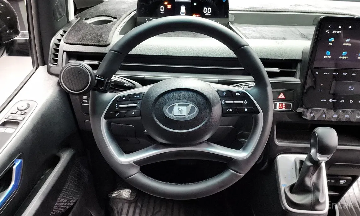 Фото 13 - Hyundai Staria