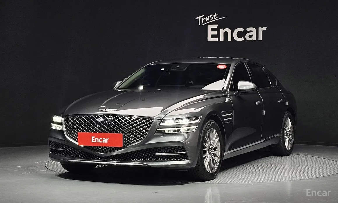 Фото 1 - Genesis G80