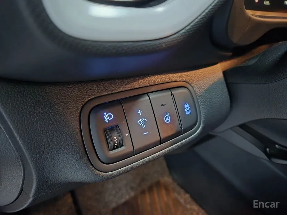 Фото 12 - Hyundai Venue