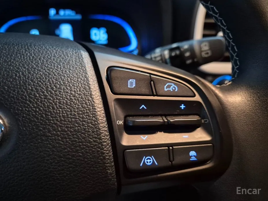 Фото 14 - Hyundai Venue