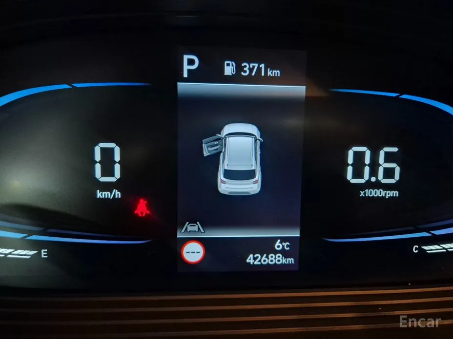 Фото 5 - Hyundai Venue