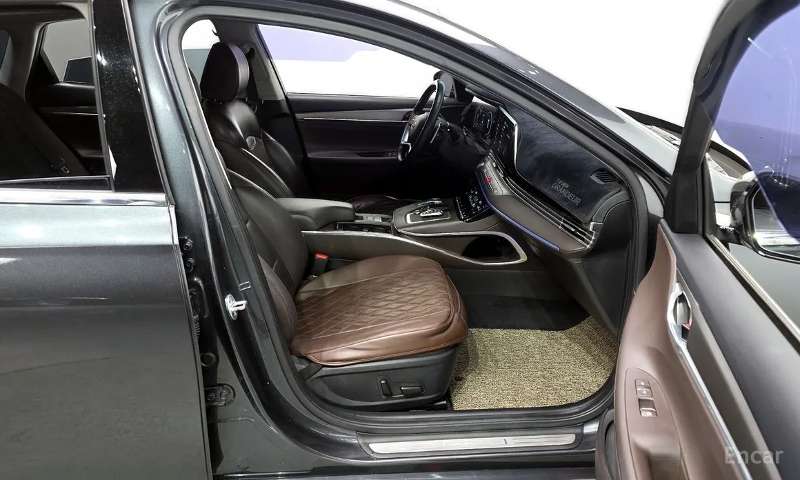 Фото 11 - Hyundai Grandeur