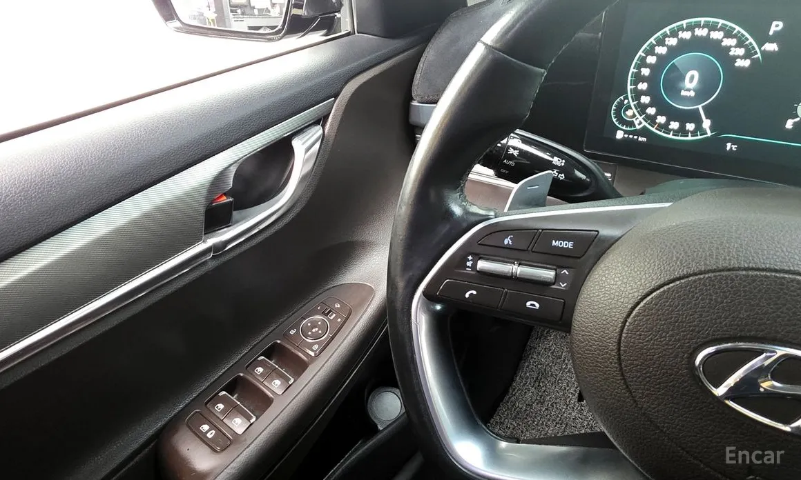 Фото 18 - Hyundai Grandeur