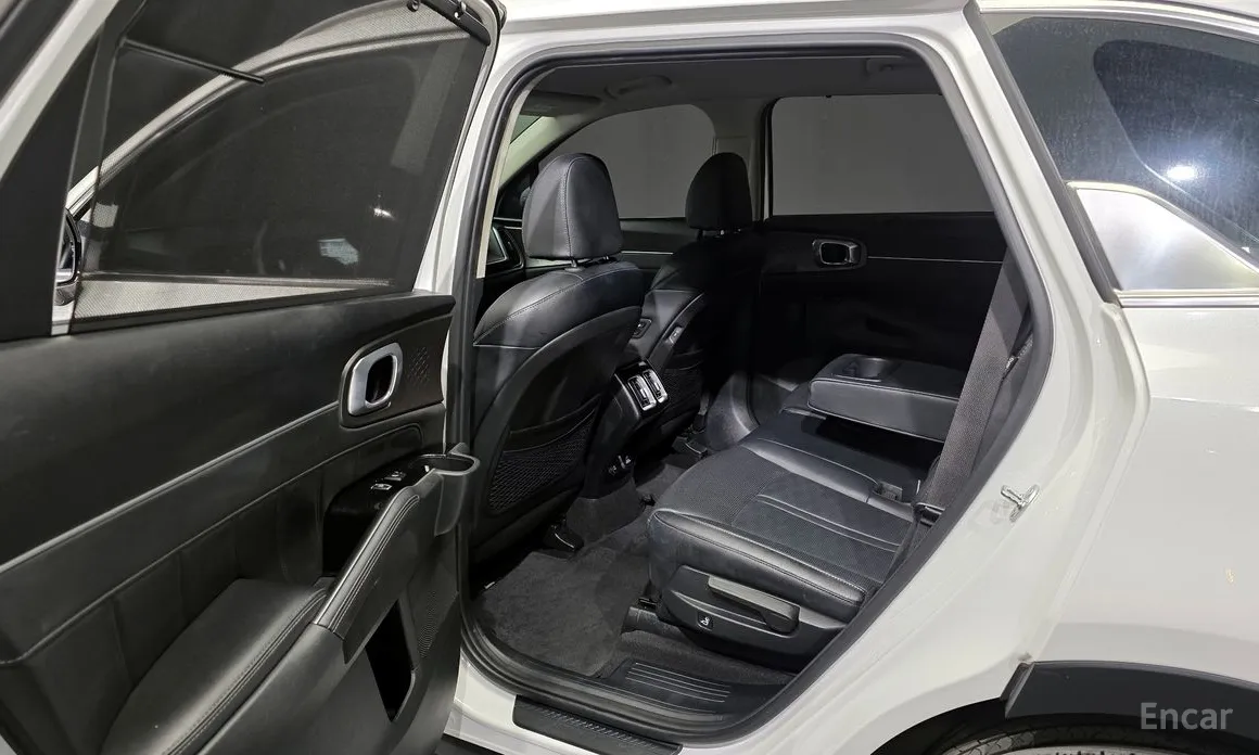 Фото 11 - Kia Sorento