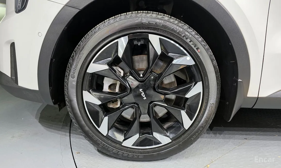 Фото 5 - Kia Sorento