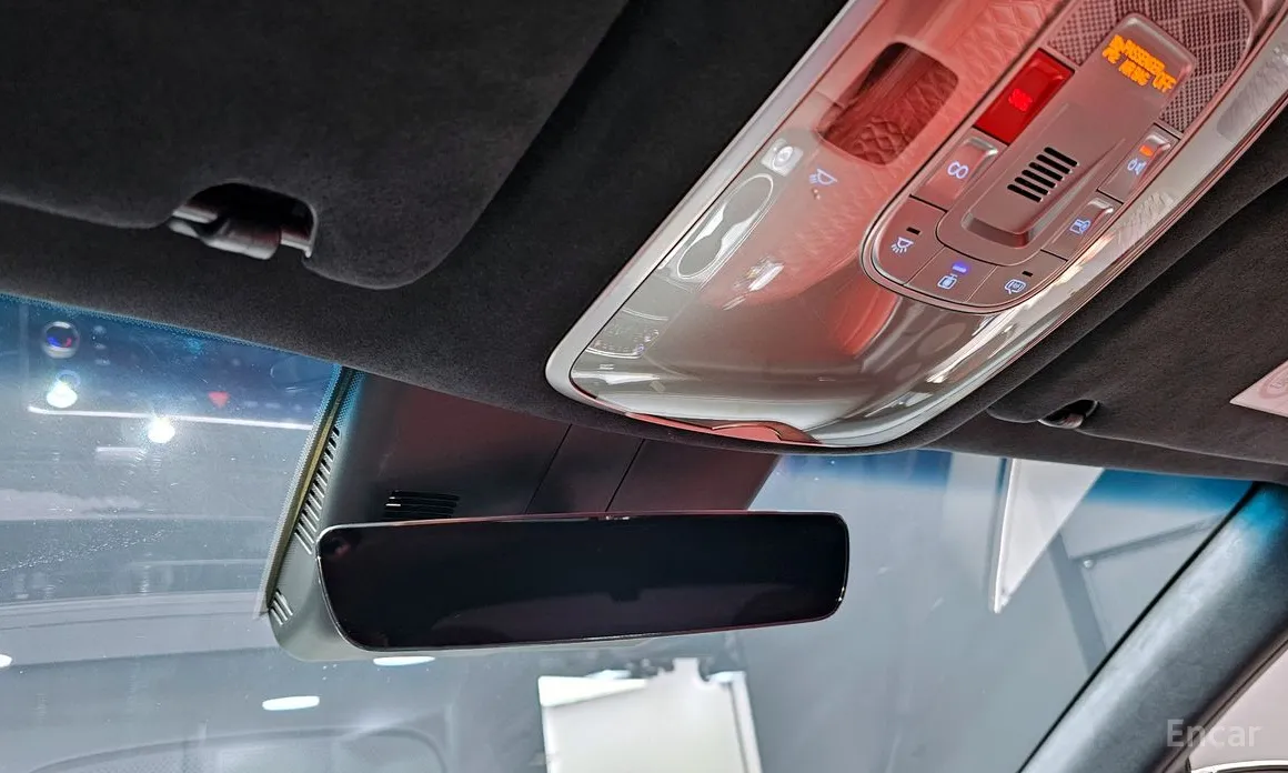 Фото 18 - Genesis GV80