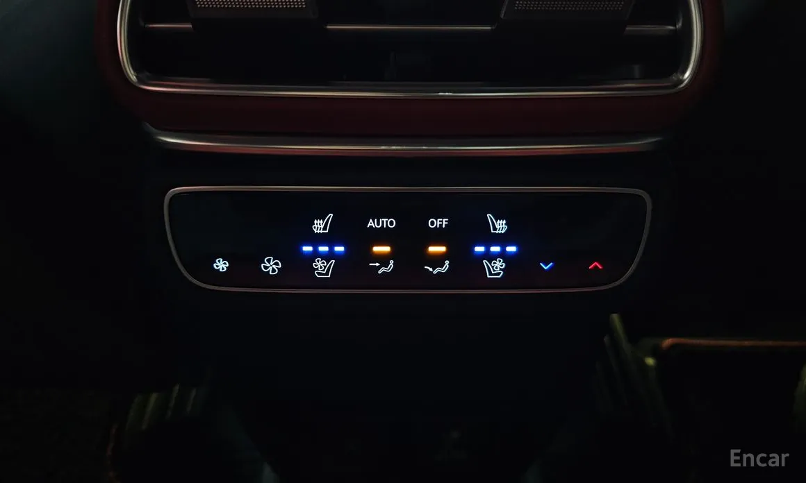 Фото 19 - Genesis GV80