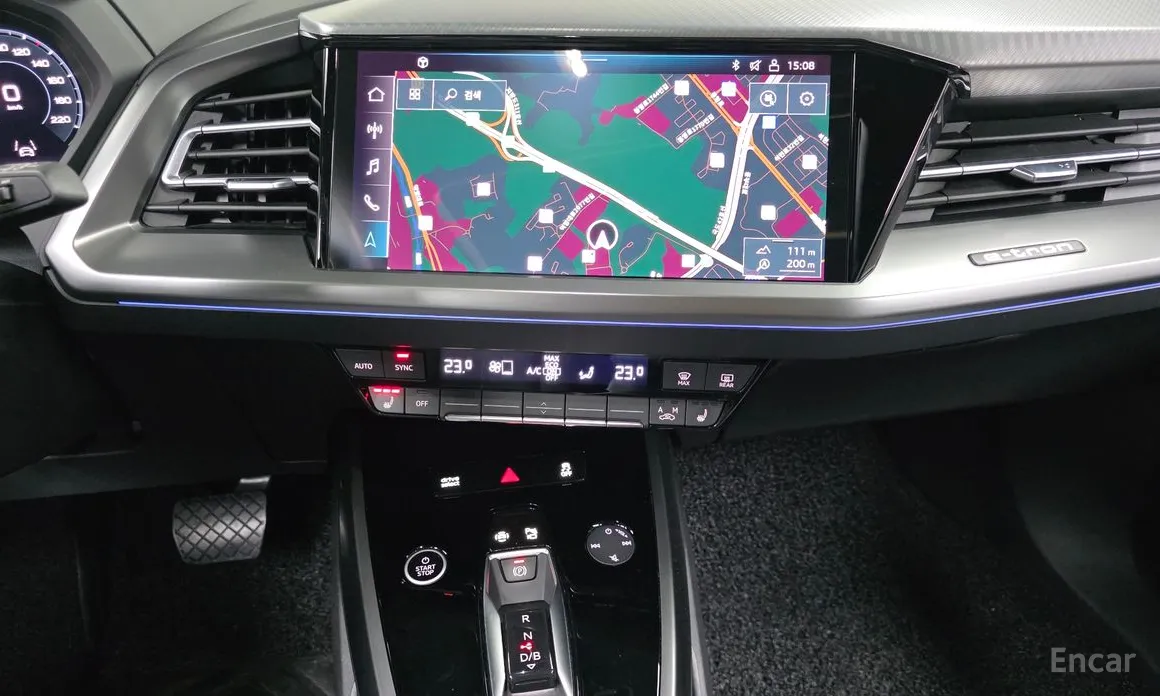 Фото 15 - Audi Q4 e-tron