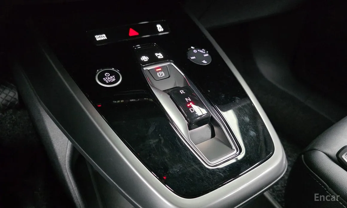 Фото 9 - Audi Q4 e-tron