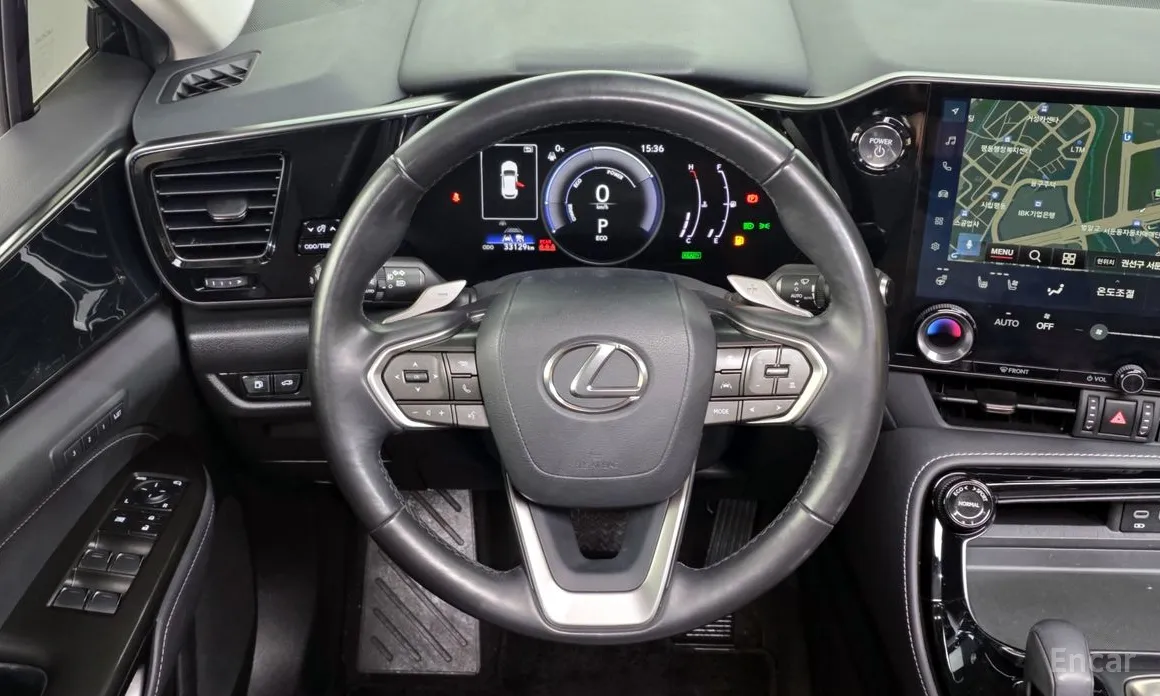 Фото 13 - Lexus NX