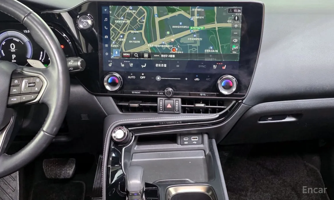 Фото 14 - Lexus NX