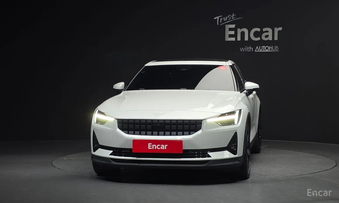 Фото 3 - Polestar 2