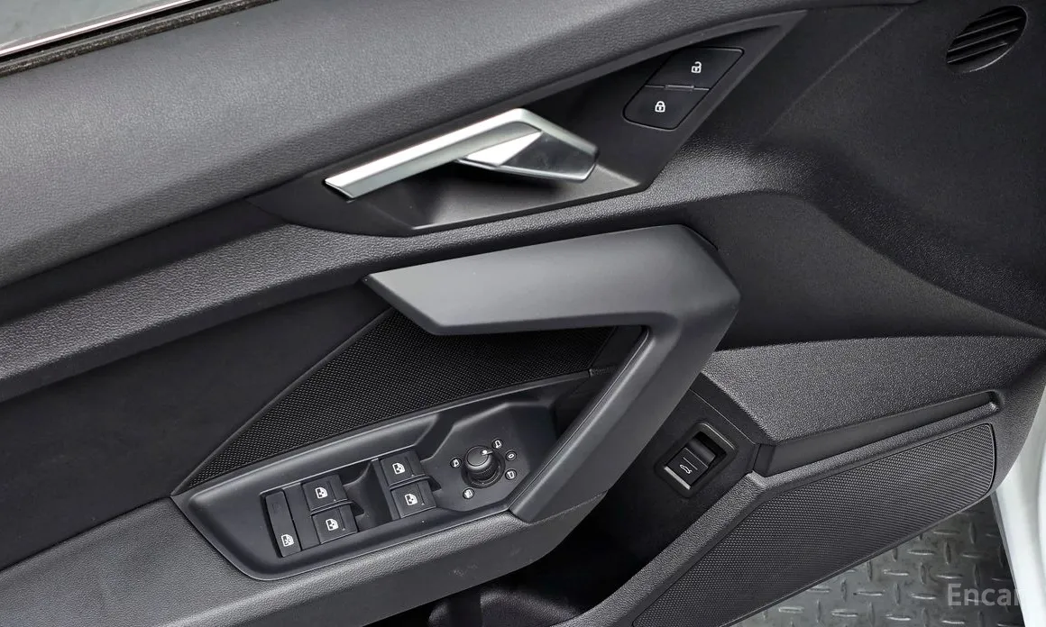 Фото 18 - Audi A3