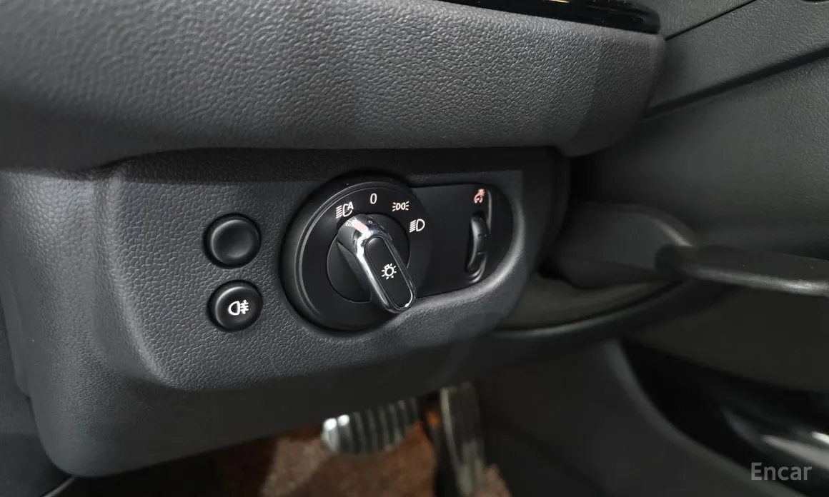 Фото 17 - Mini Clubman