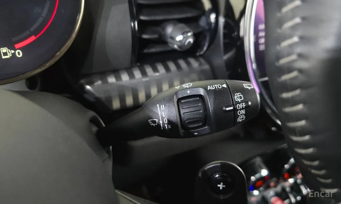 Фото 18 - Mini Clubman