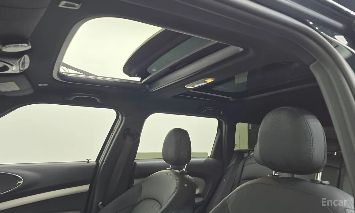 Фото 19 - Mini Clubman