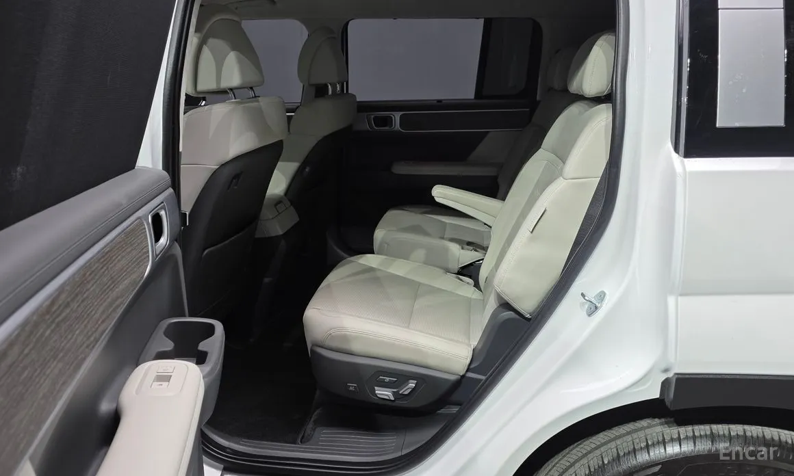 Zdjęcie 12 - Hyundai Santa Fe