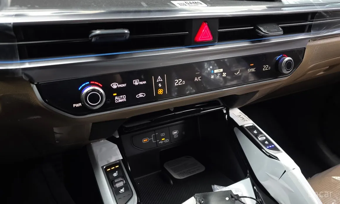 Фото 16 - Kia Sorento