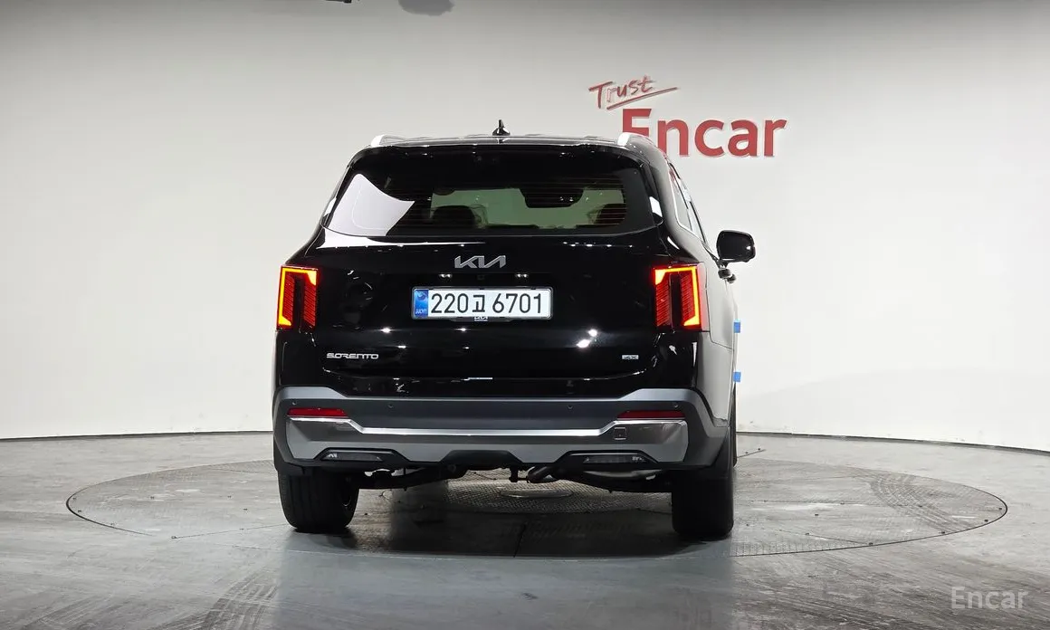 Фото 4 - Kia Sorento