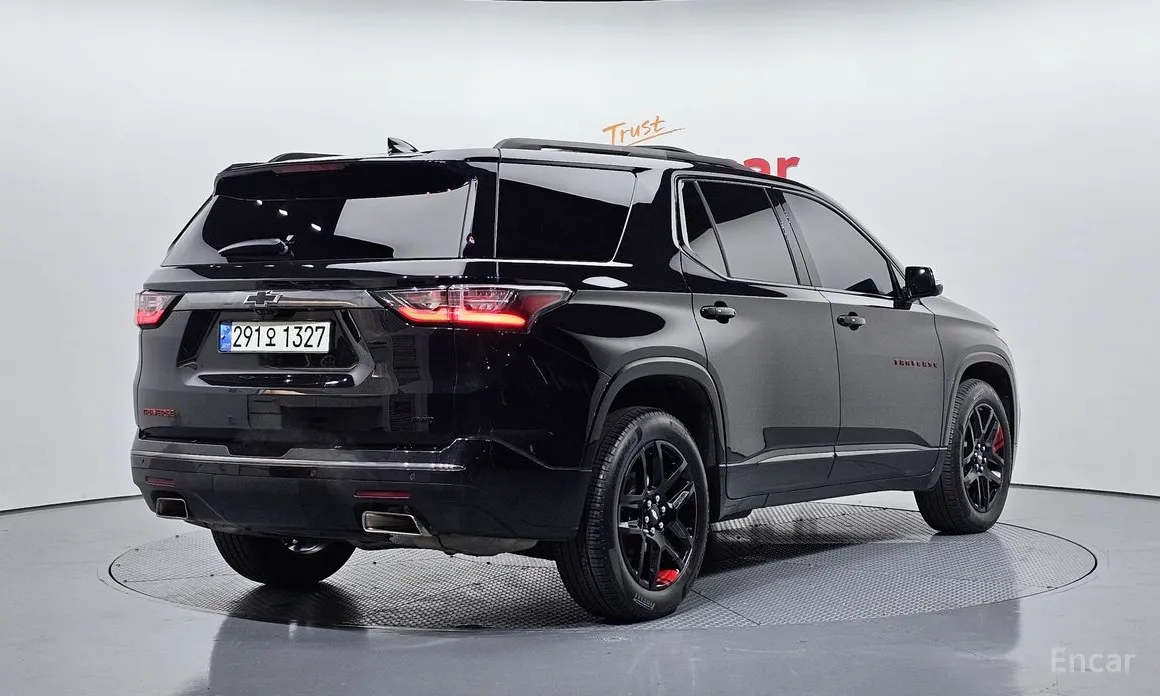 Фото 2 - Chevrolet Traverse