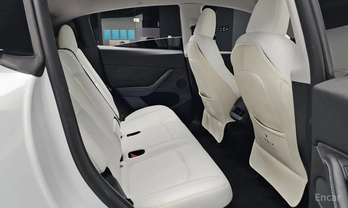 Фото 12 - Tesla Model Y