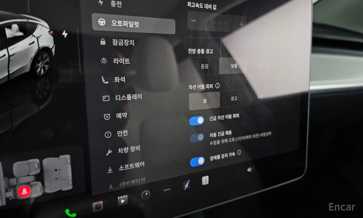 Фото 15 - Tesla Model Y