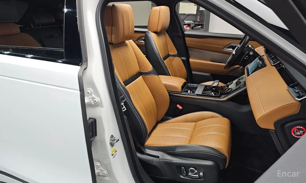 Фото 10 - Land Rover Range Rover Velar