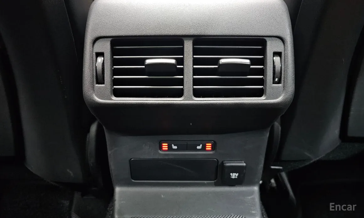 Фото 19 - Land Rover Range Rover Velar