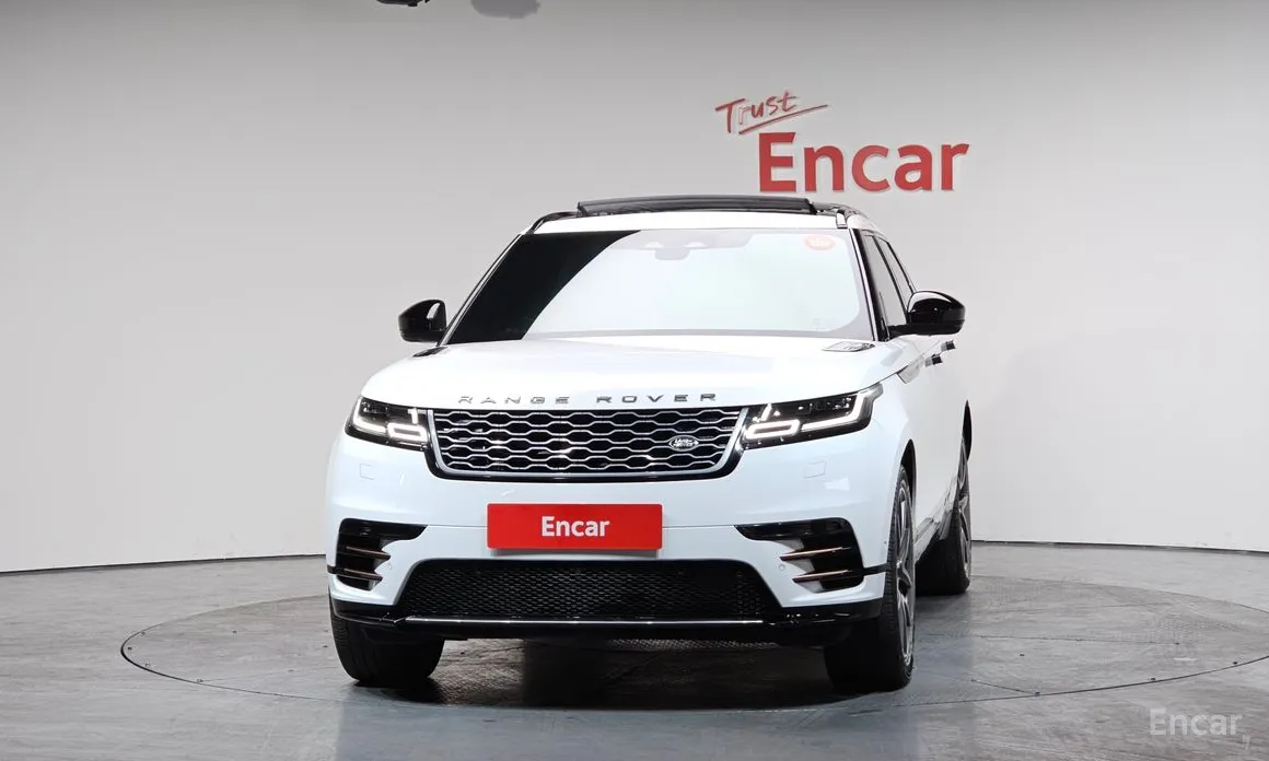 Фото 3 - Land Rover Range Rover Velar